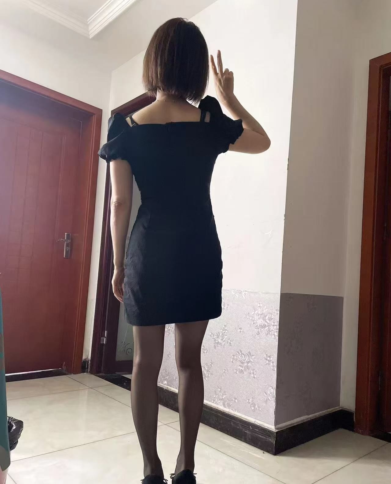 金水肥臀紧致少妇