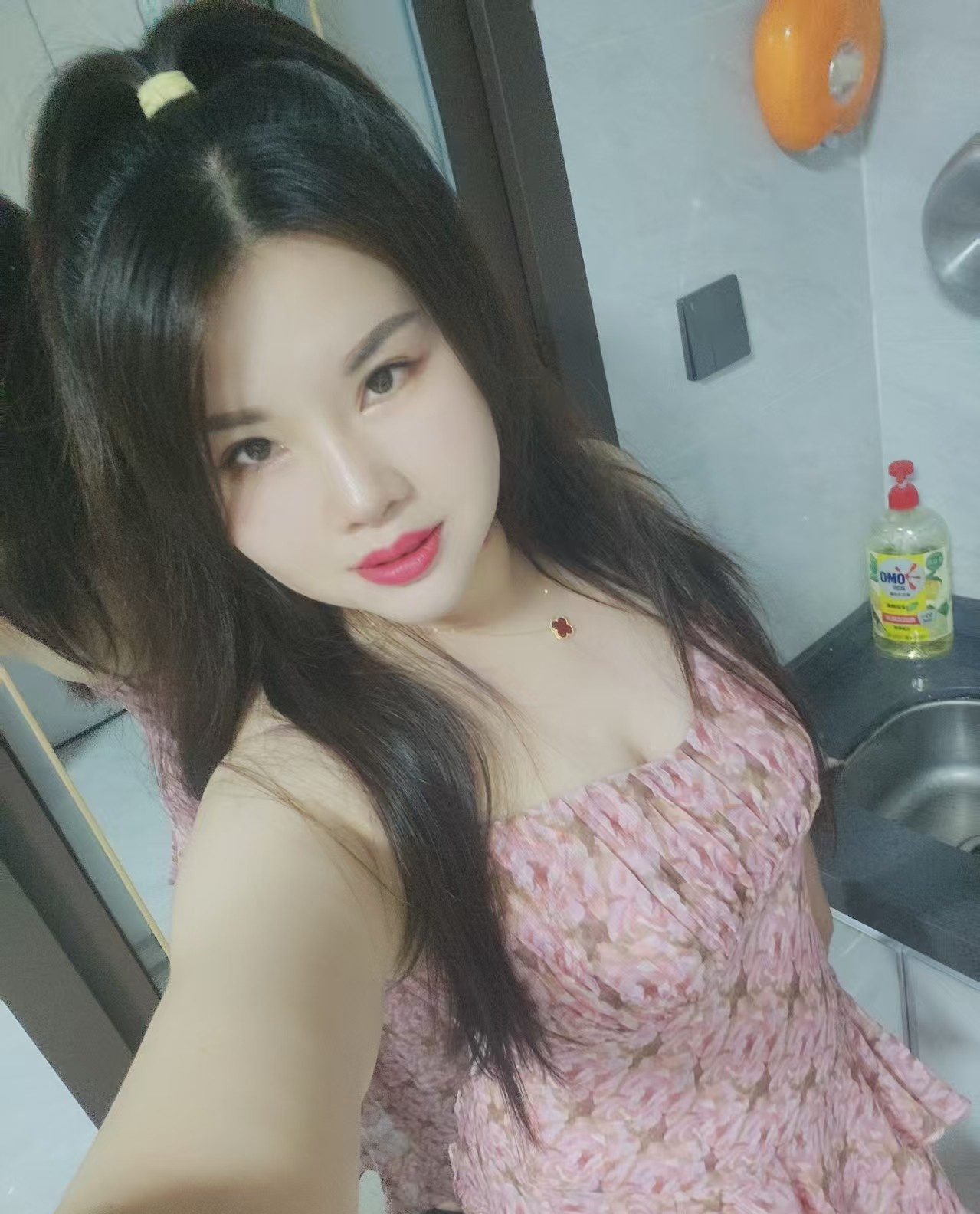 翘臀诱惑悦儿