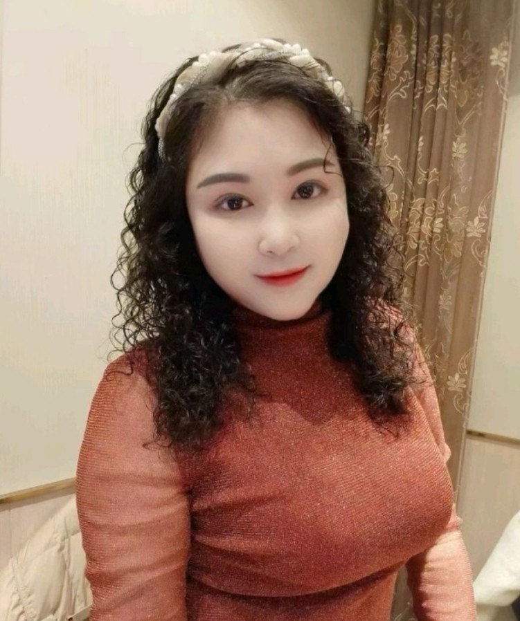 巨乳熟女
