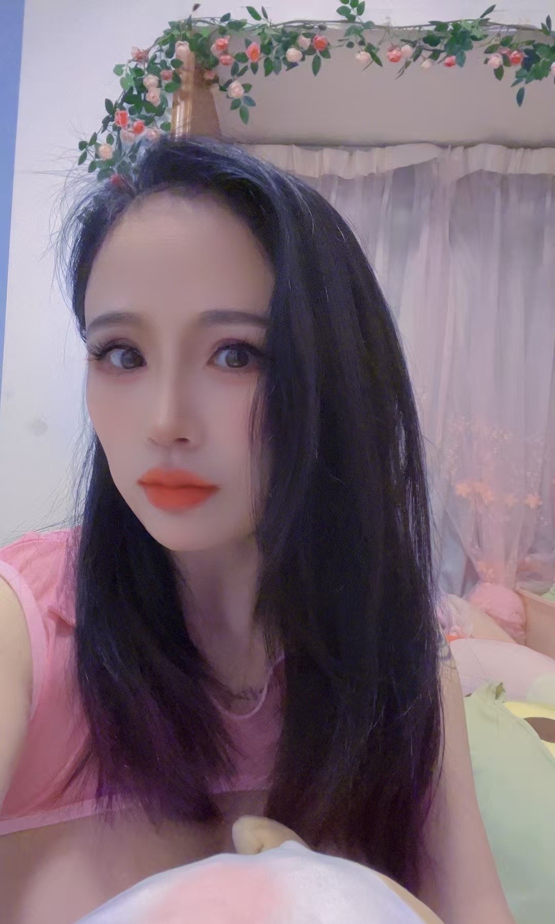 大胸骚女燕子