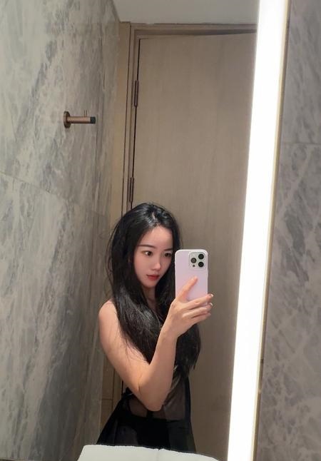 宝安平面模特娜美