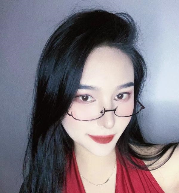 大灯橘子