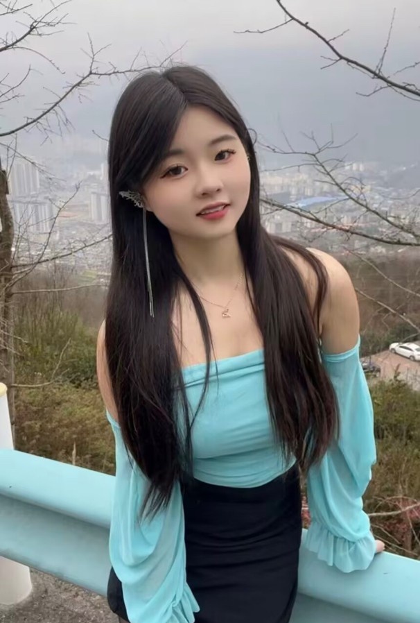 可爱妹子南宁