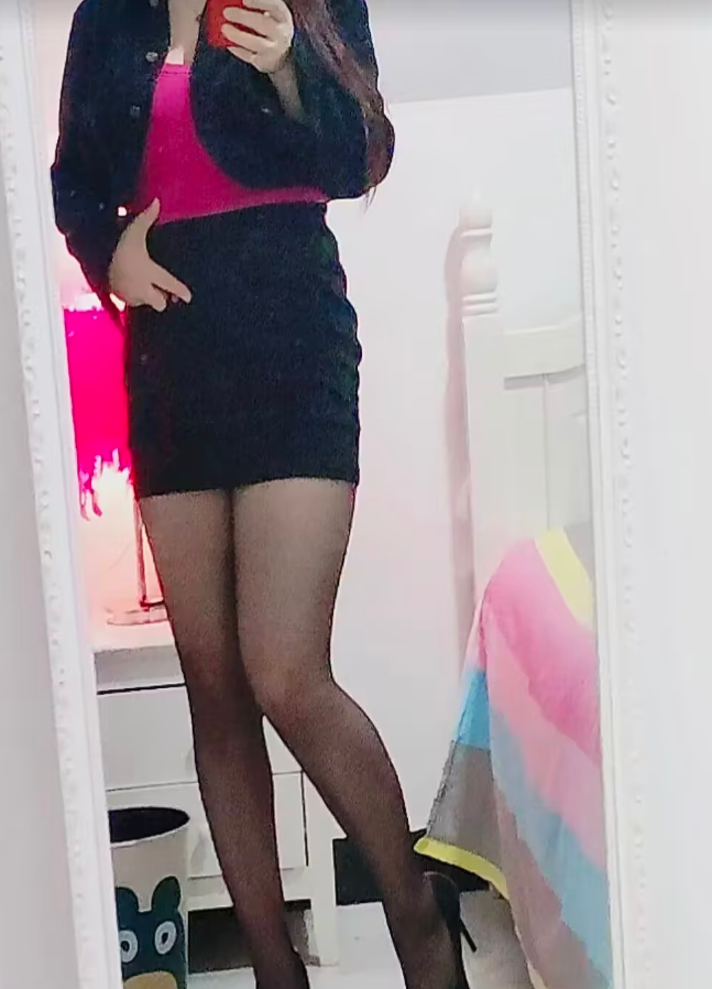 制服超级多的老熟女