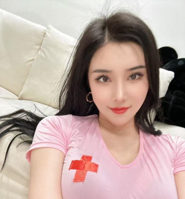 大长腿的高挑炮架子