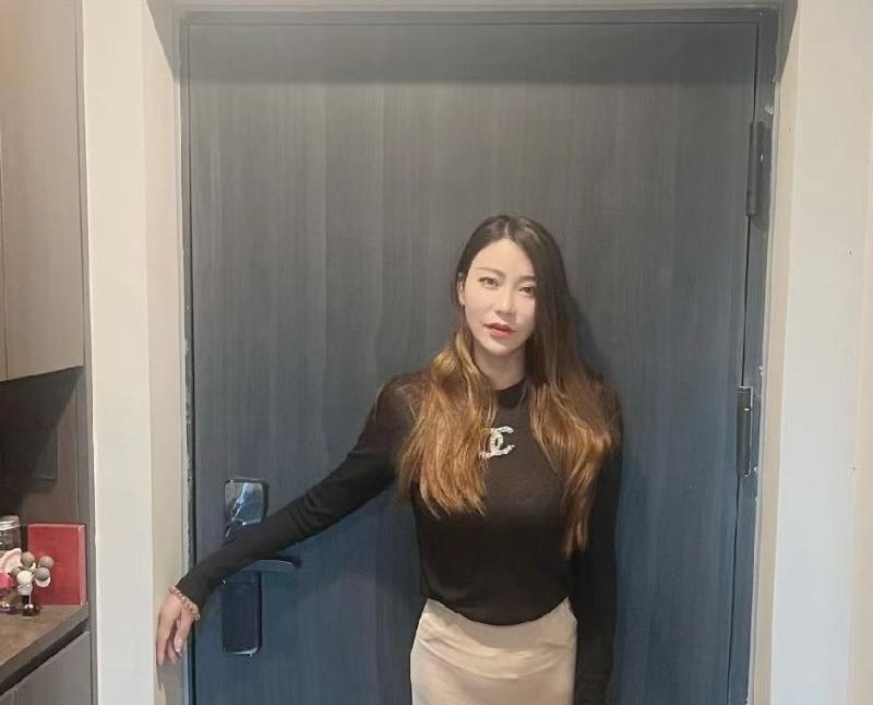 瑶海轻熟小景姐姐