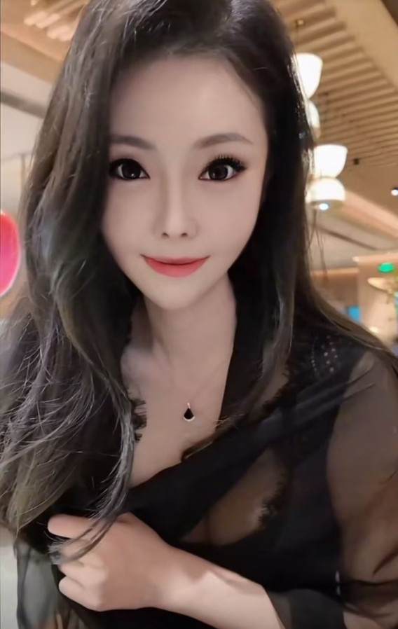 槐荫美少妇