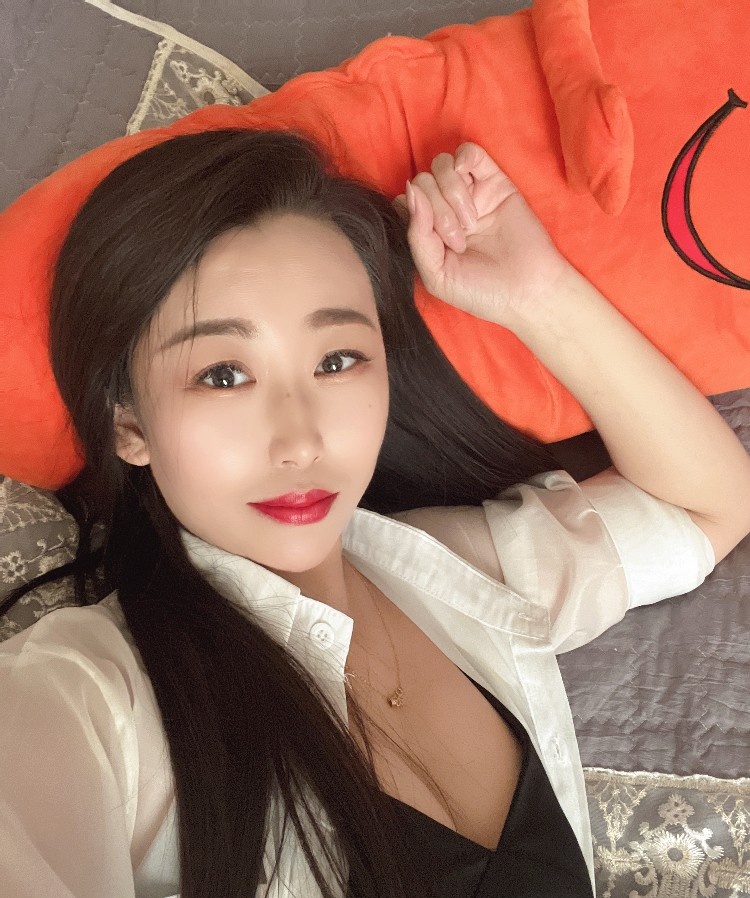 河北区大胸美女绵绵