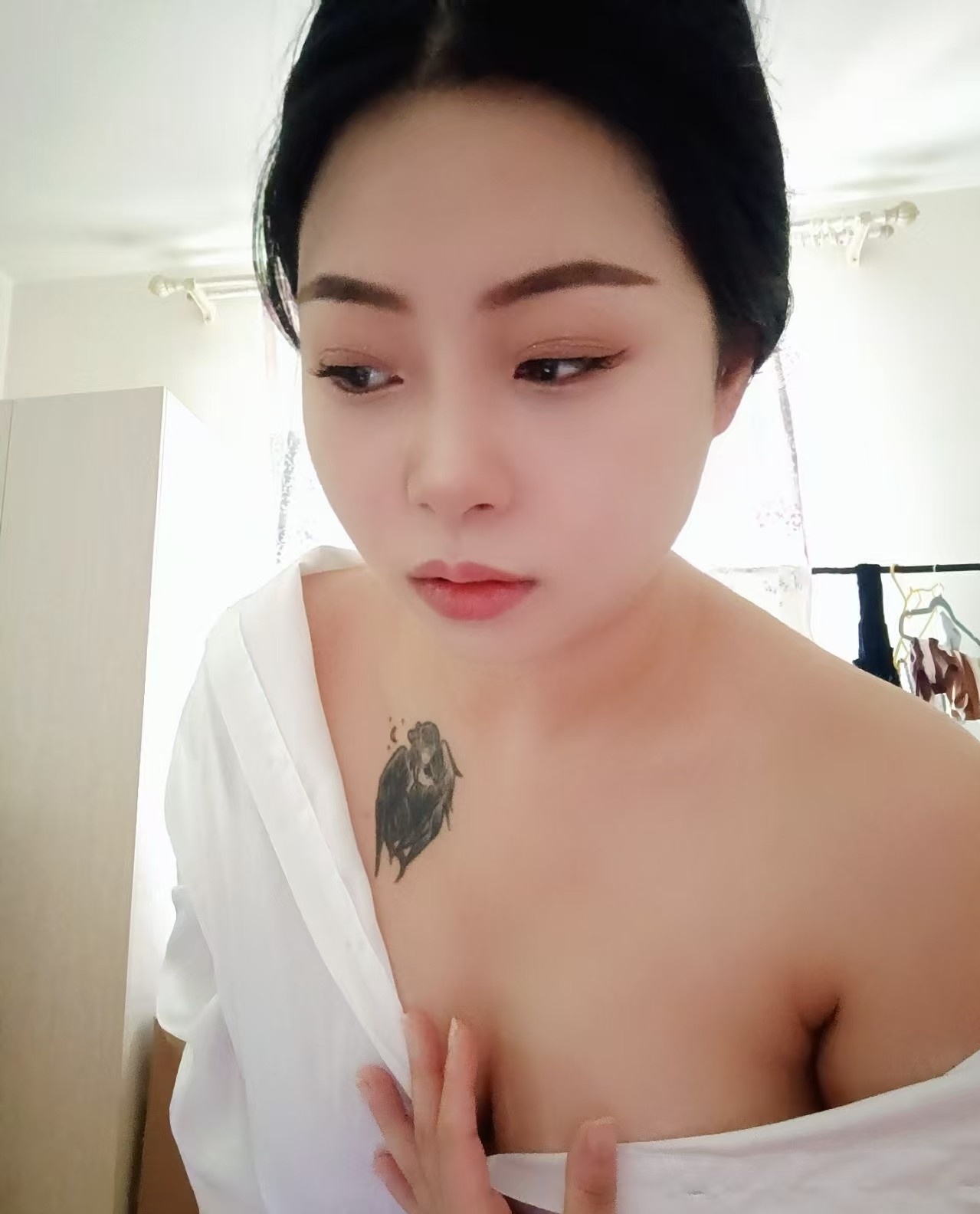 河东巨乳小姐姐