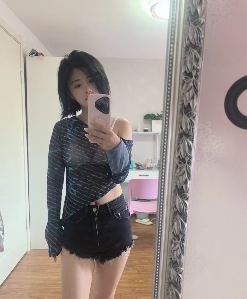 郑州大长腿无声妹纸雅