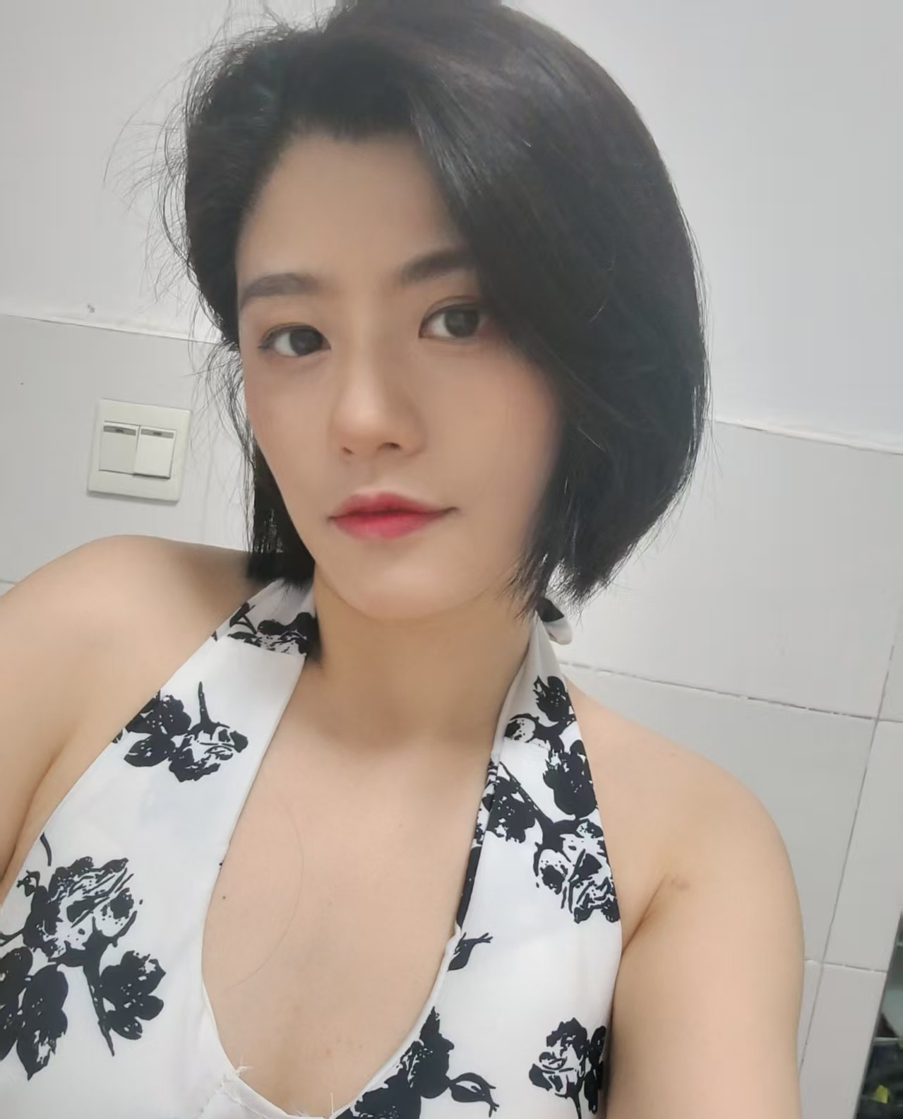 可以车震的小少妇