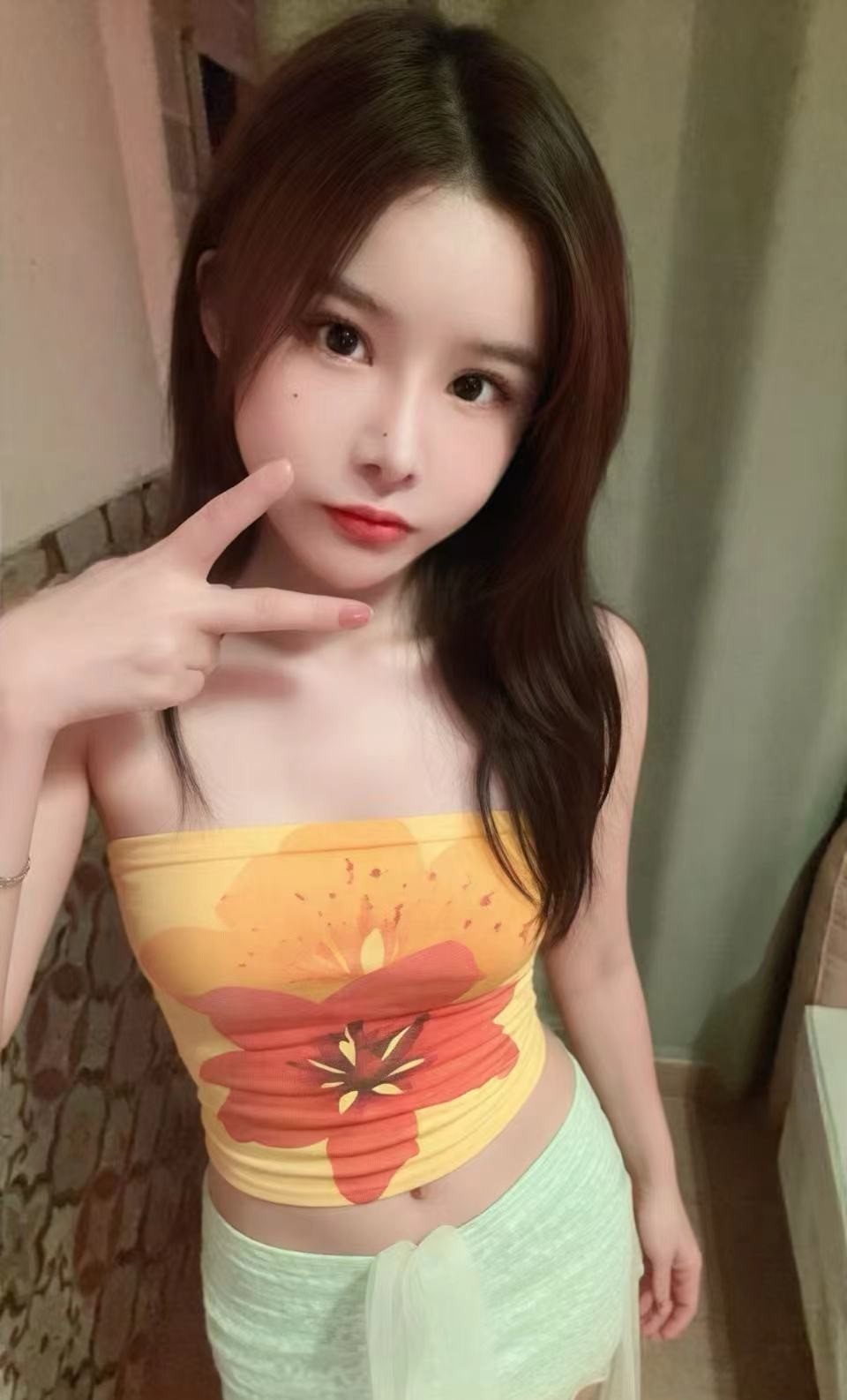性感大奶甜甜