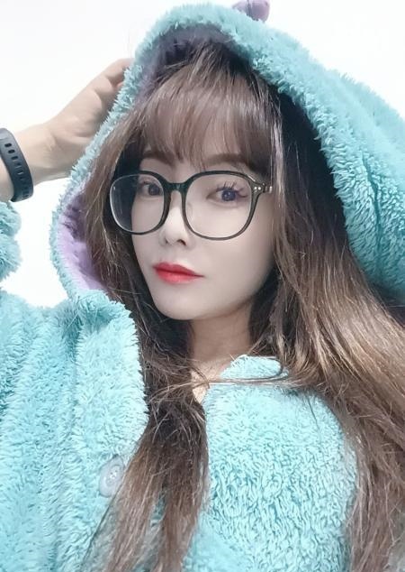 挺有感觉的熟女