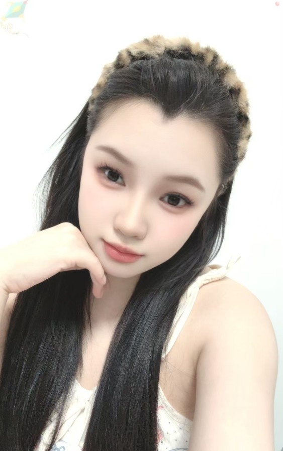 00后傻白甜嫩妹野格