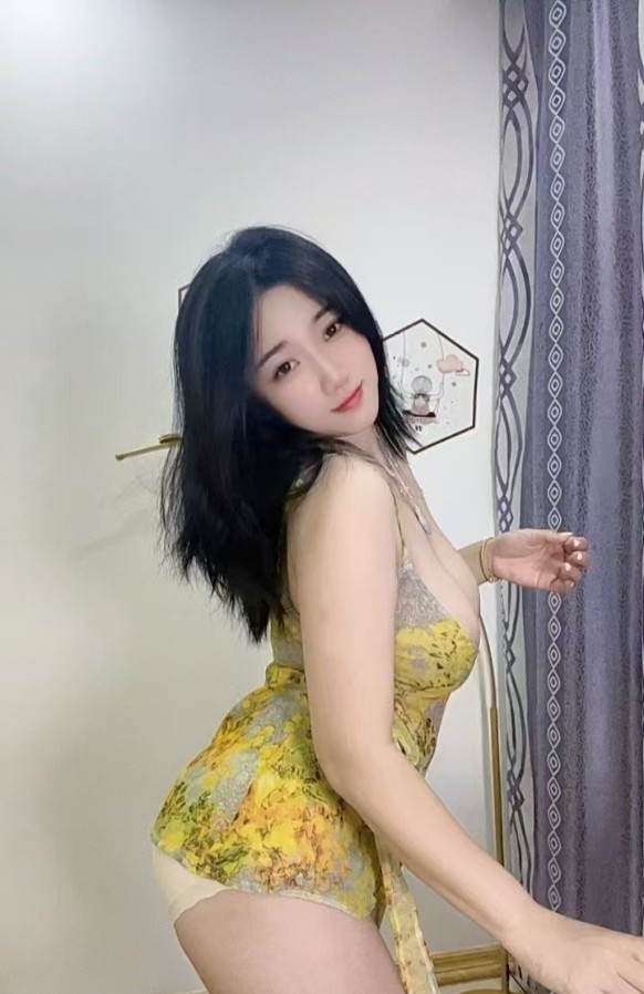 性感风骚大胸妹子馨儿