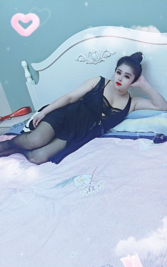 建业三通，无套大奶妹