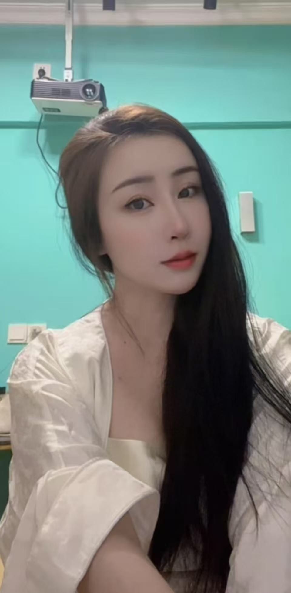 福田性感枣枣