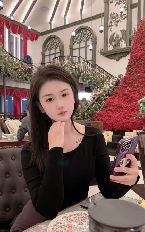 杨浦07嫩妹悠悠