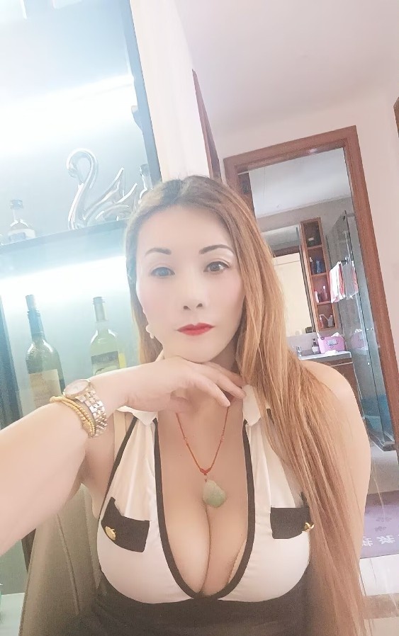 174汉阳大奶御姐