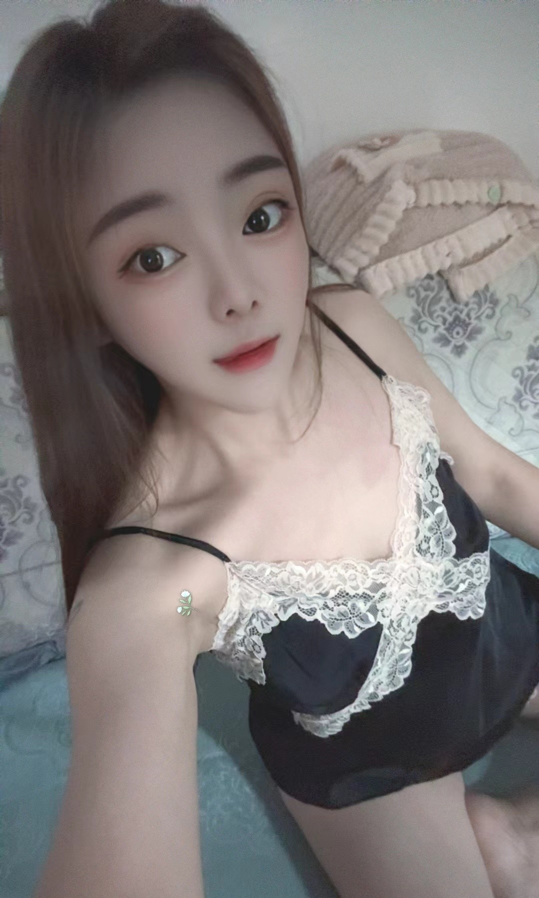 性感美乳妮宝