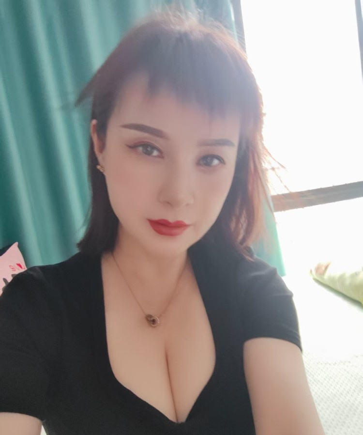 义乌自聊良家熟女