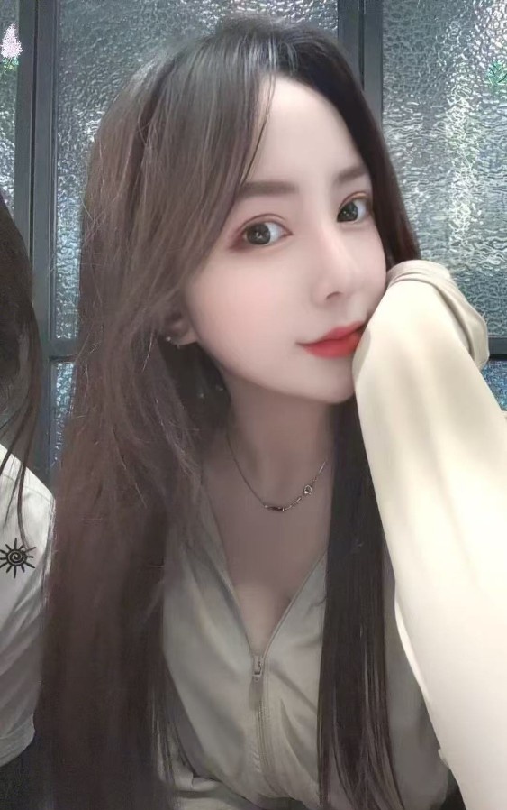 美少妇媚儿