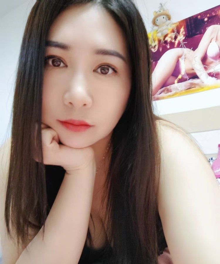 魅力小少妇
