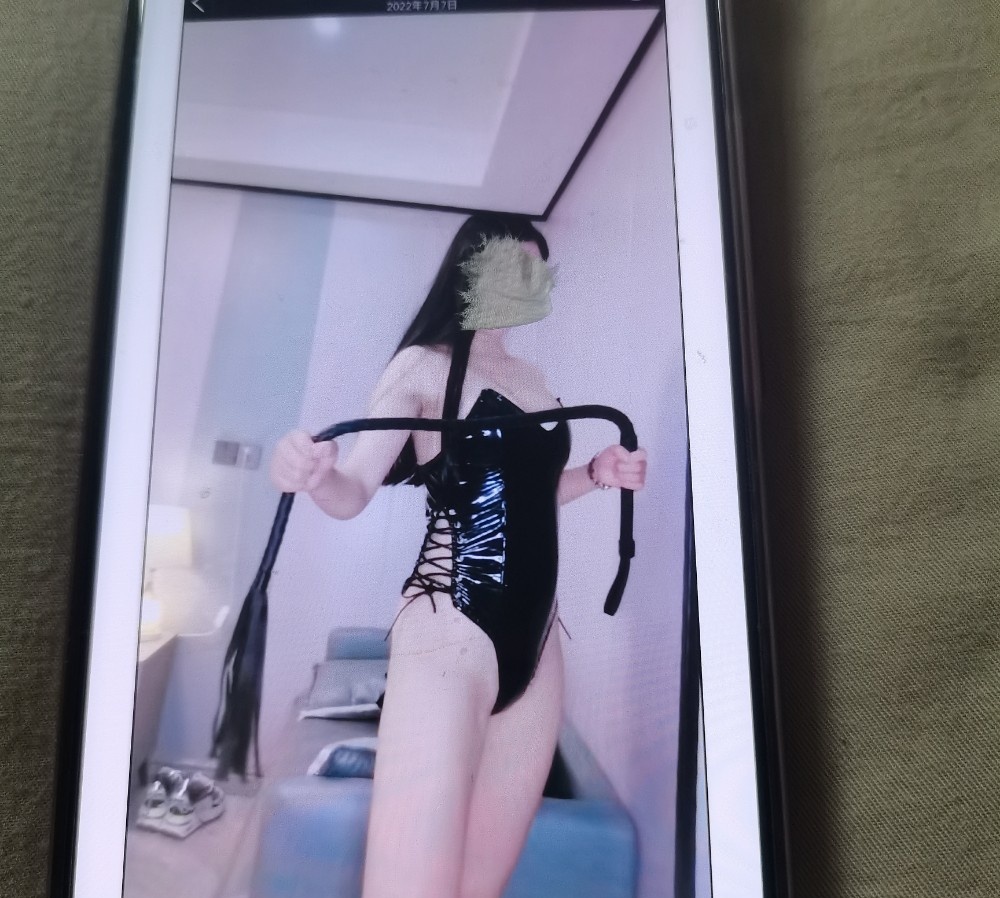 义乌（字母圈）女s
