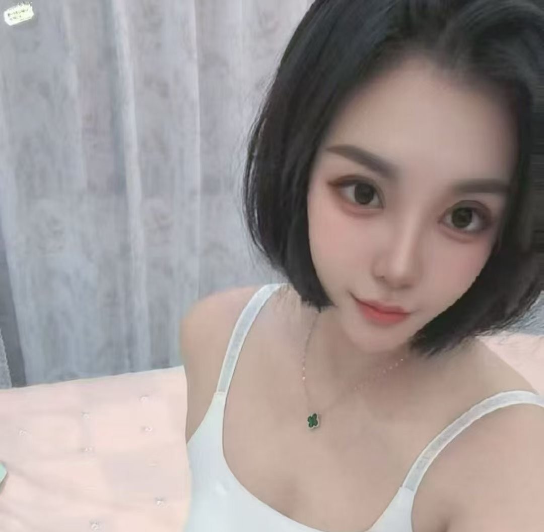 极品嫩妹医美