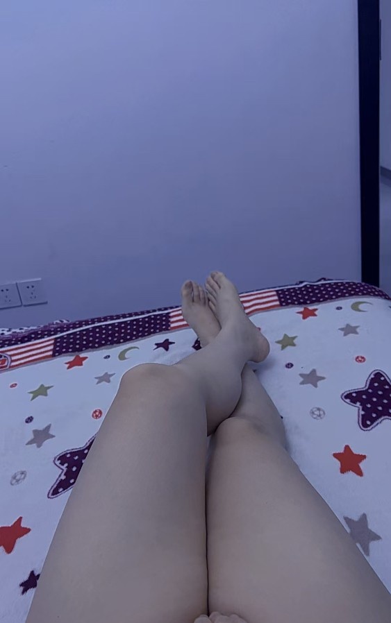 泄火骚萝莉