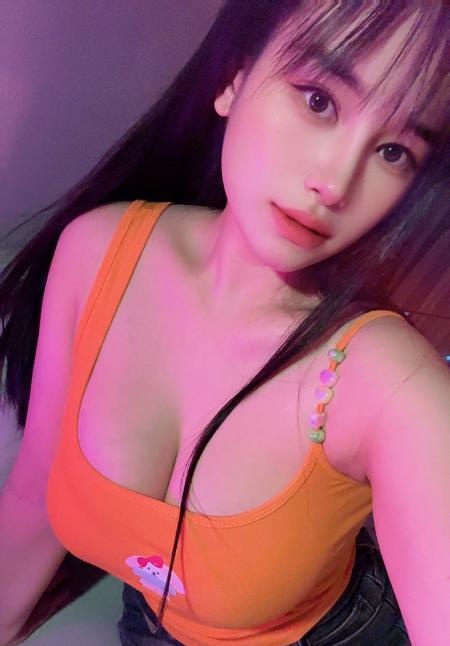 性感丰满天然巨乳