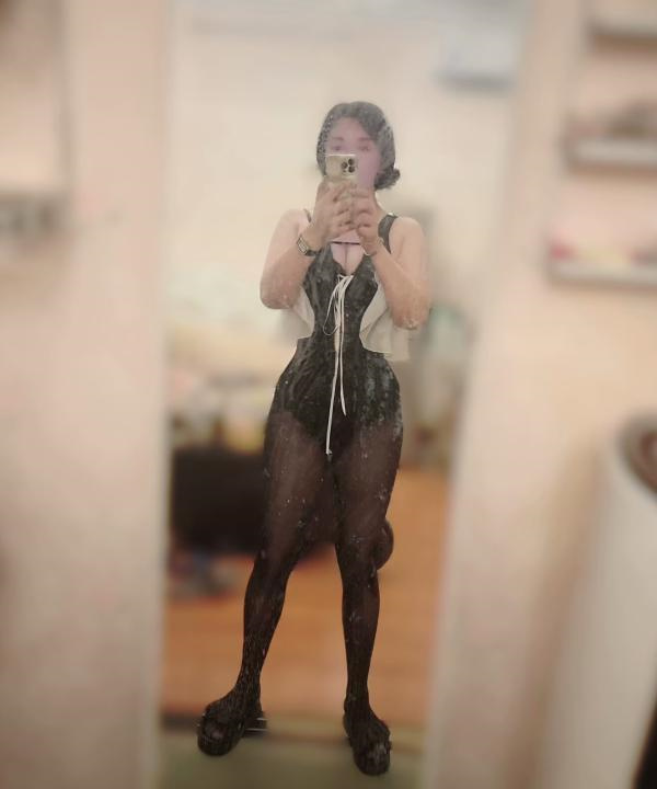 三通肥美熟妇
