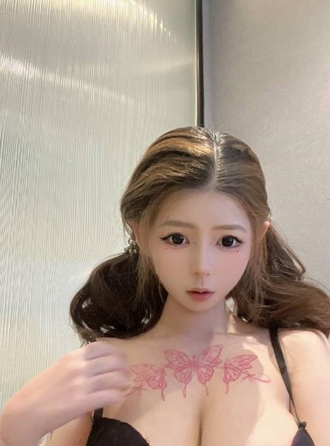 福田童颜巨乳姜娜