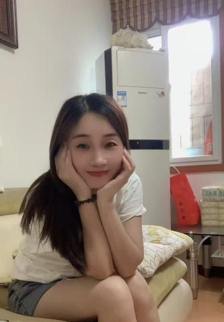 国贸欲女心心