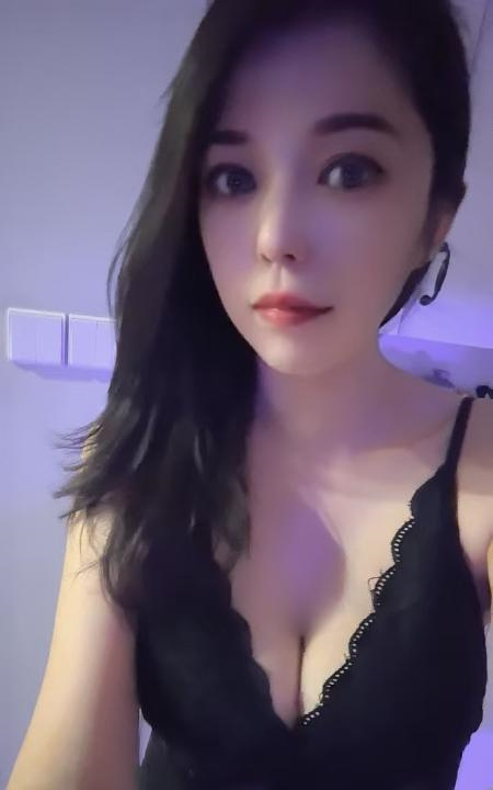 成都天府大长腿依灵