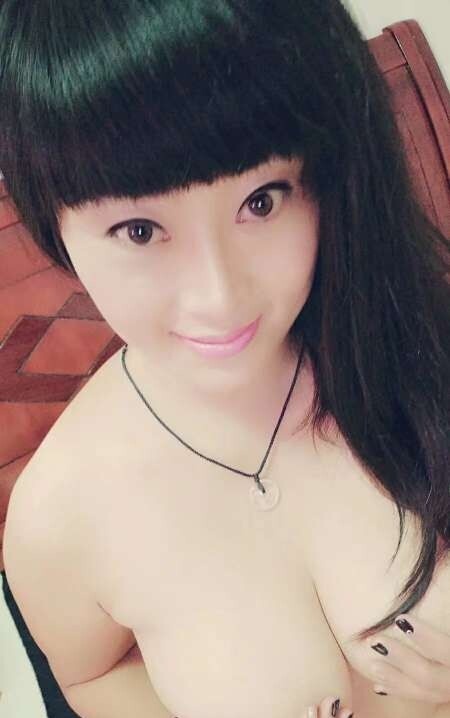 白云巨乳白兰地