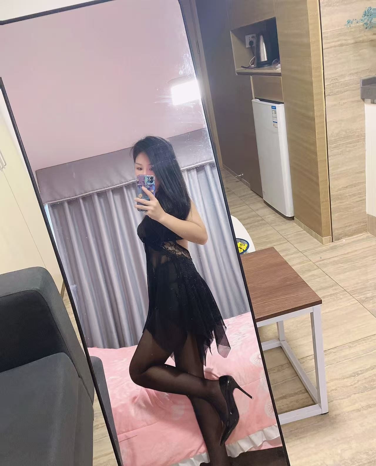 双飞漂亮姐妹花