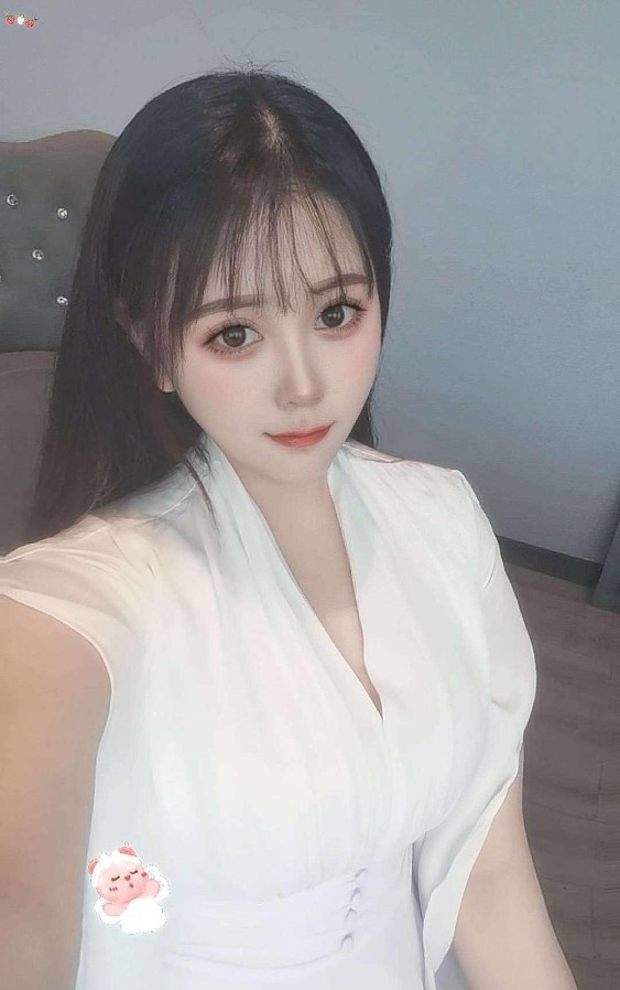 娃娃音甜美萝莉甜七