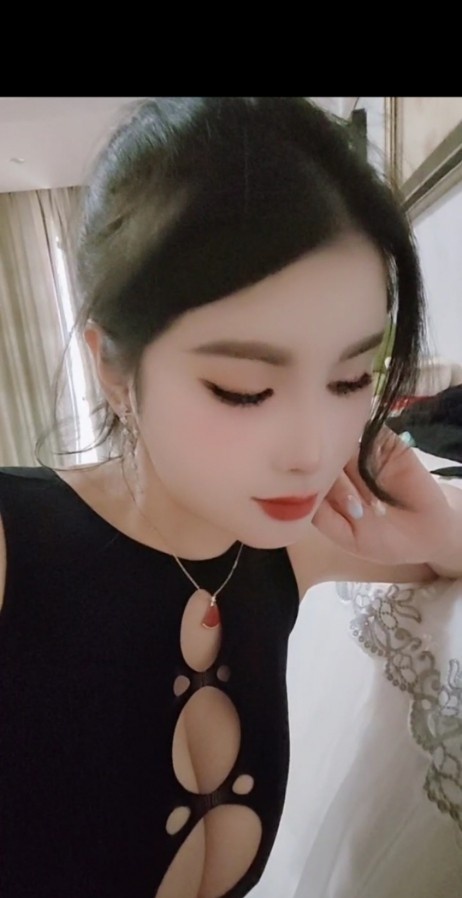 大E奶红尘