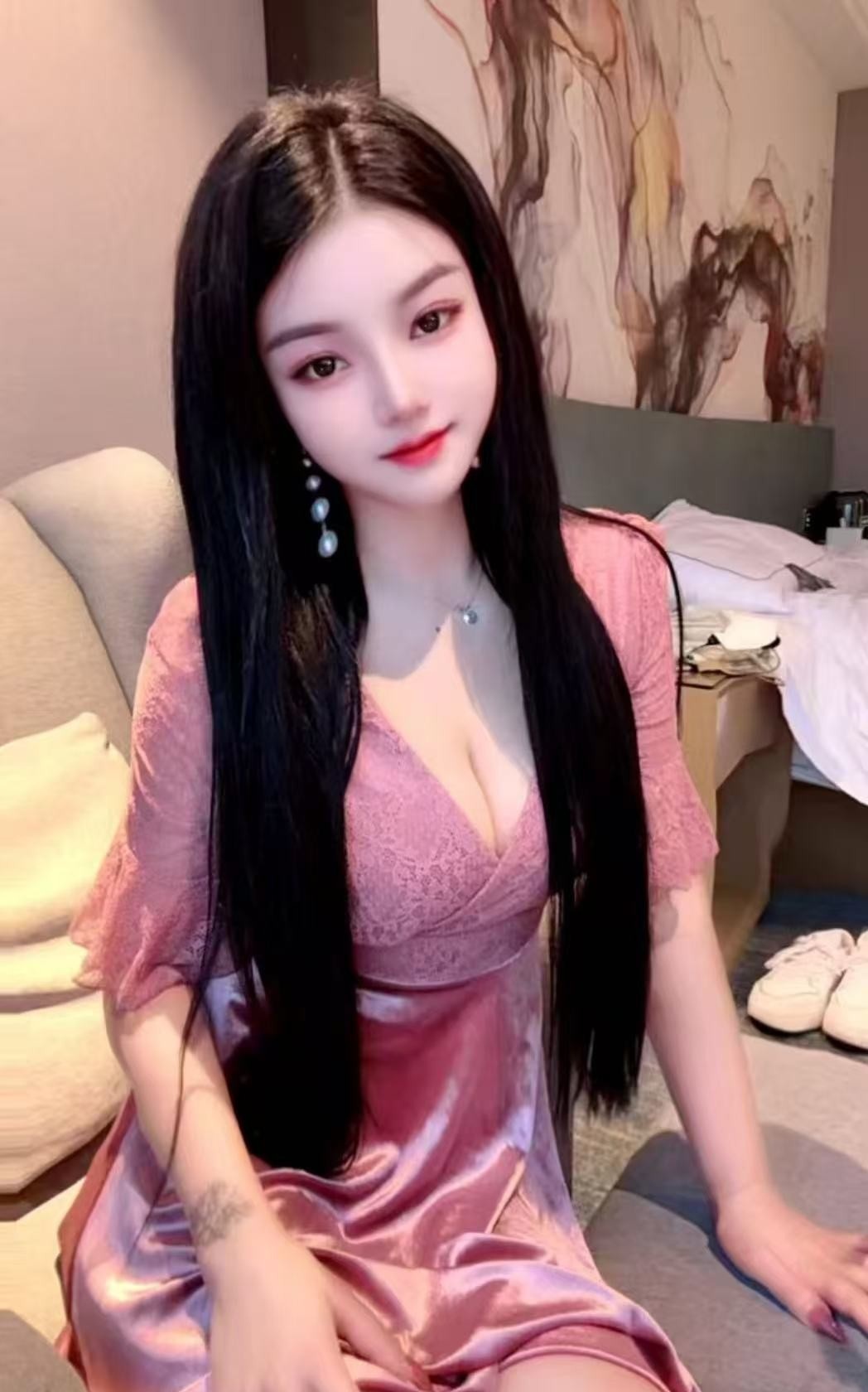 龙岗美腿小艺