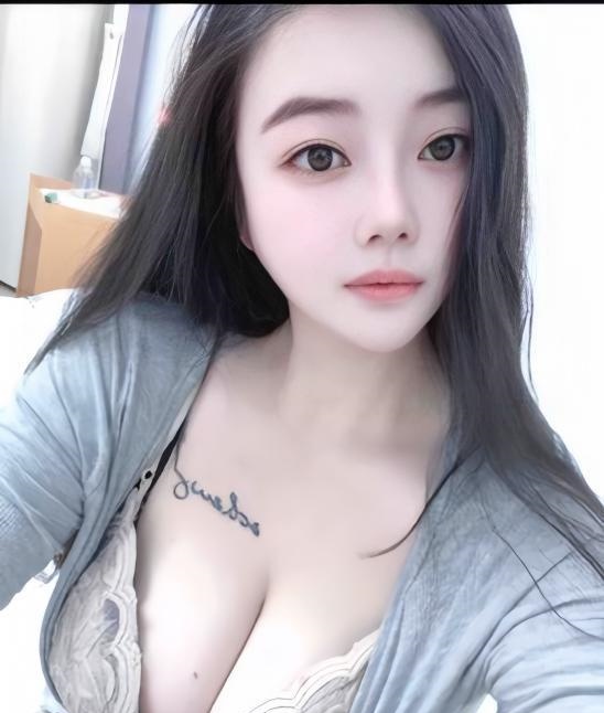 水滴型大奶美娜