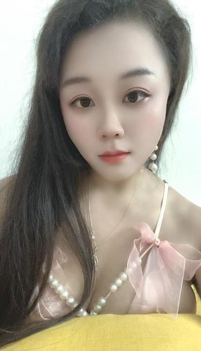 白云风韵骚妇