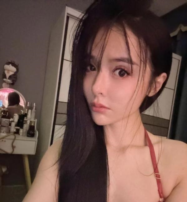 邂逅美女瑶瑶