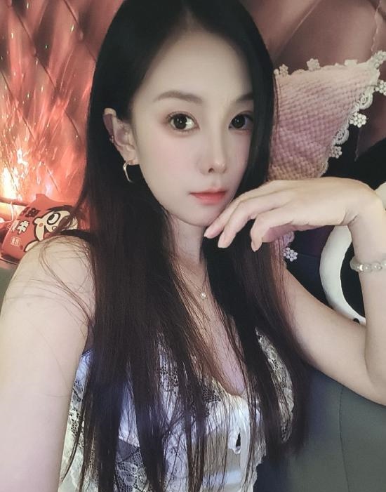 情趣诱惑吴迪