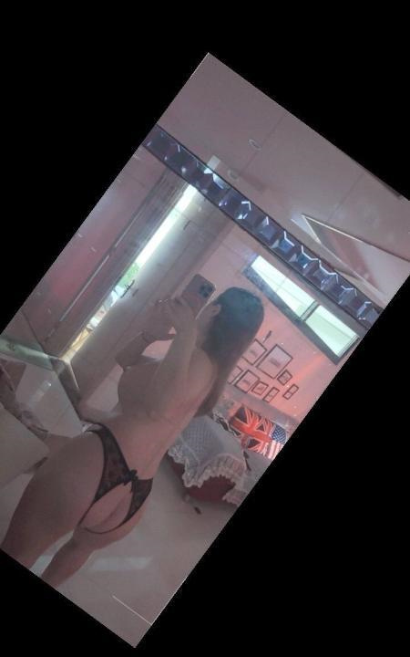 天然大奶御姐