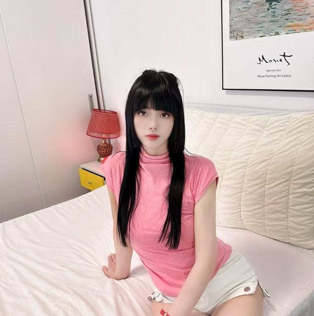 黄埔小英居家女王