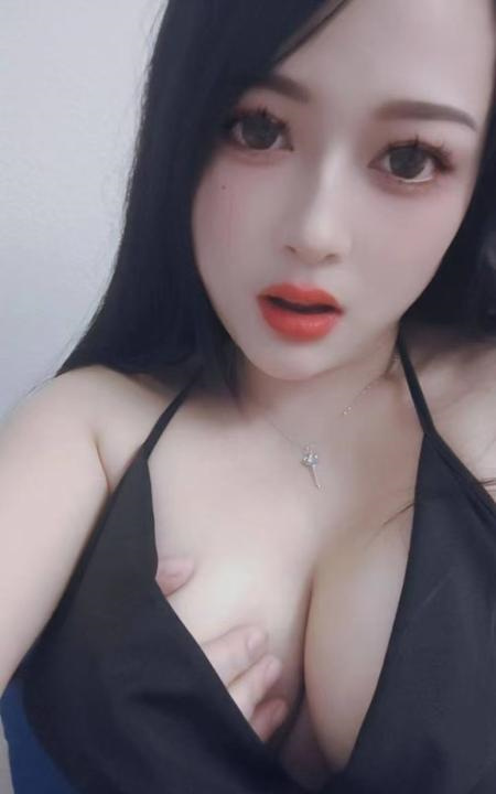 波霸菜姐姐