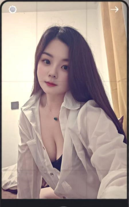 雨花白嫩小骚妇