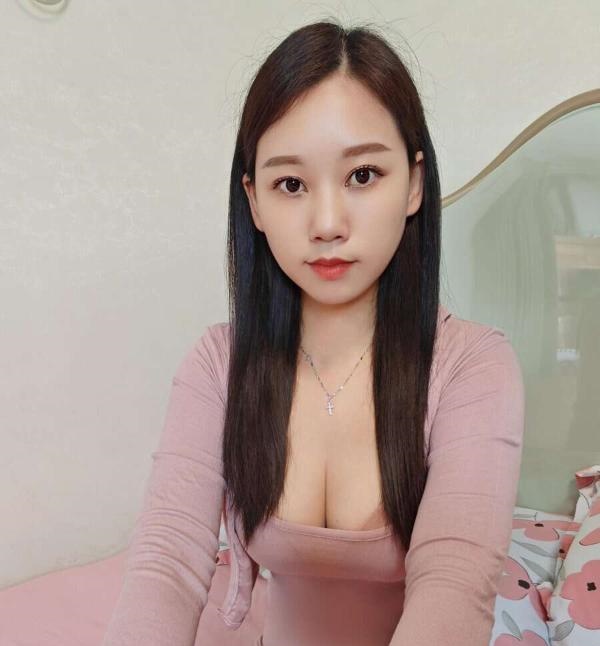 大熊小蛮腰妹子