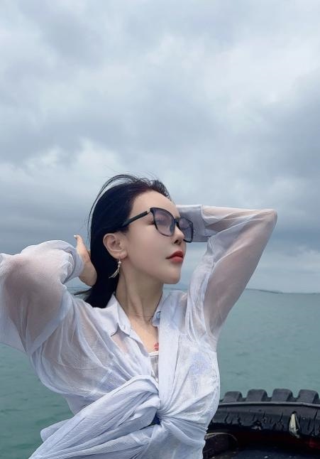 天河潭村风骚筱桐
